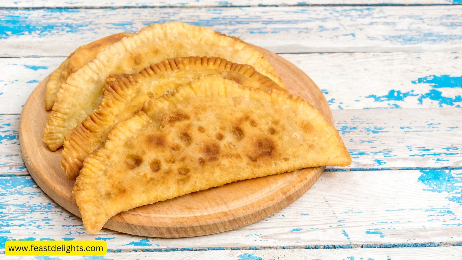 Тесто для чебуреков на кипятке: Ідеальний рецепт 1 Тесто для чебуреков на кипятке