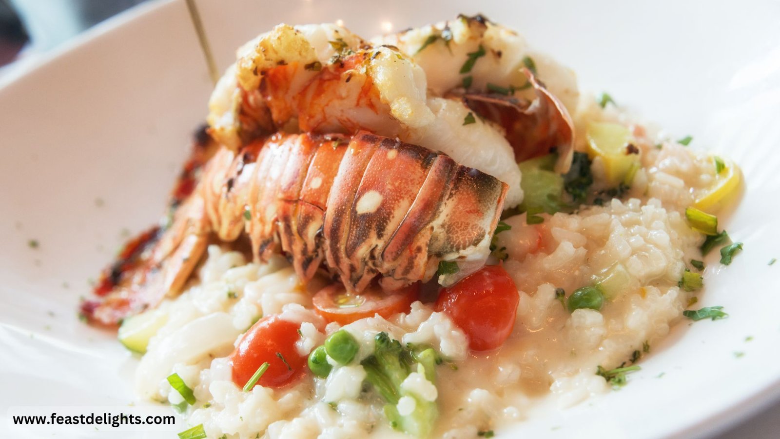 Різотто з омарів: рецепт з лобстера та українських спецій 1 Різотто з омарів