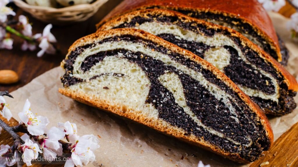 Makivnyk Poppy Seed Roll