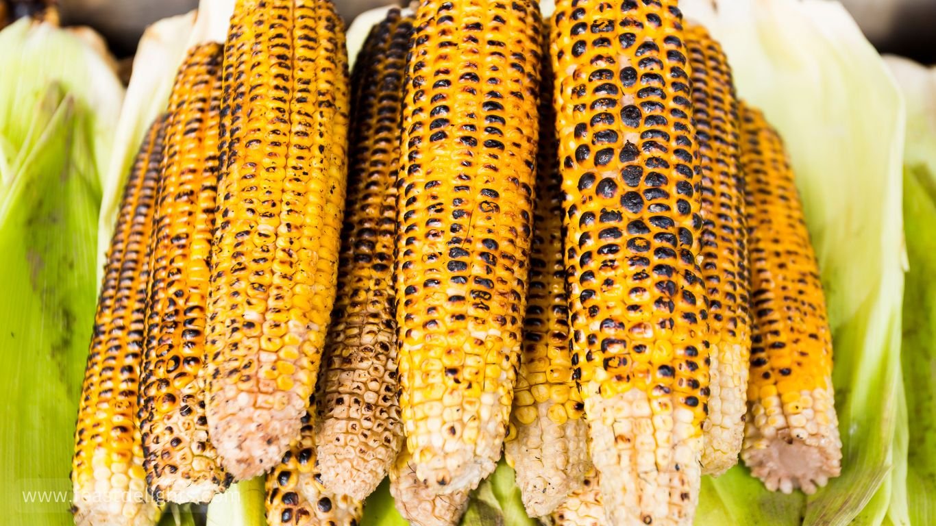 Запечена кукурудза в духовці рецепт: смачно та просто! 1 Запечена кукурудза в духовці рецепт