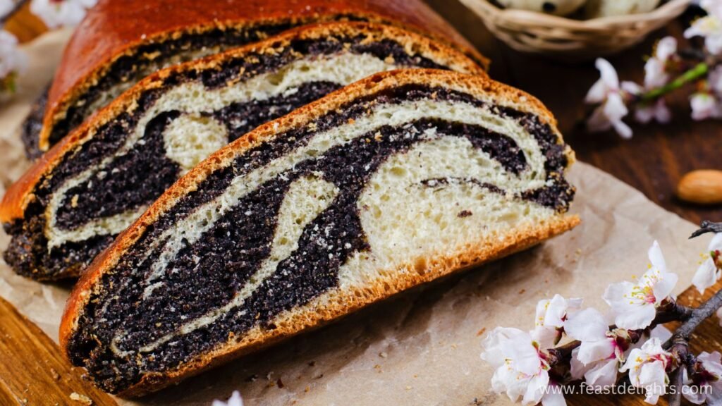 Baked Cheesecake with Poppy Seeds
