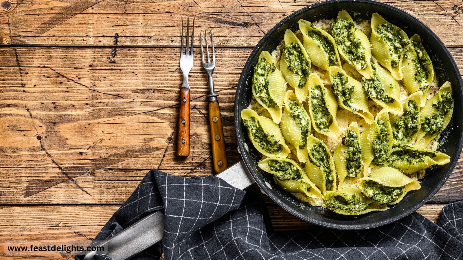 Spinach and Ricotta Stuffed Pasta Shells